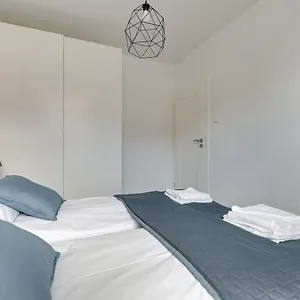 https://opal-k-grand-tourist-apartments.gdanskhotel.org